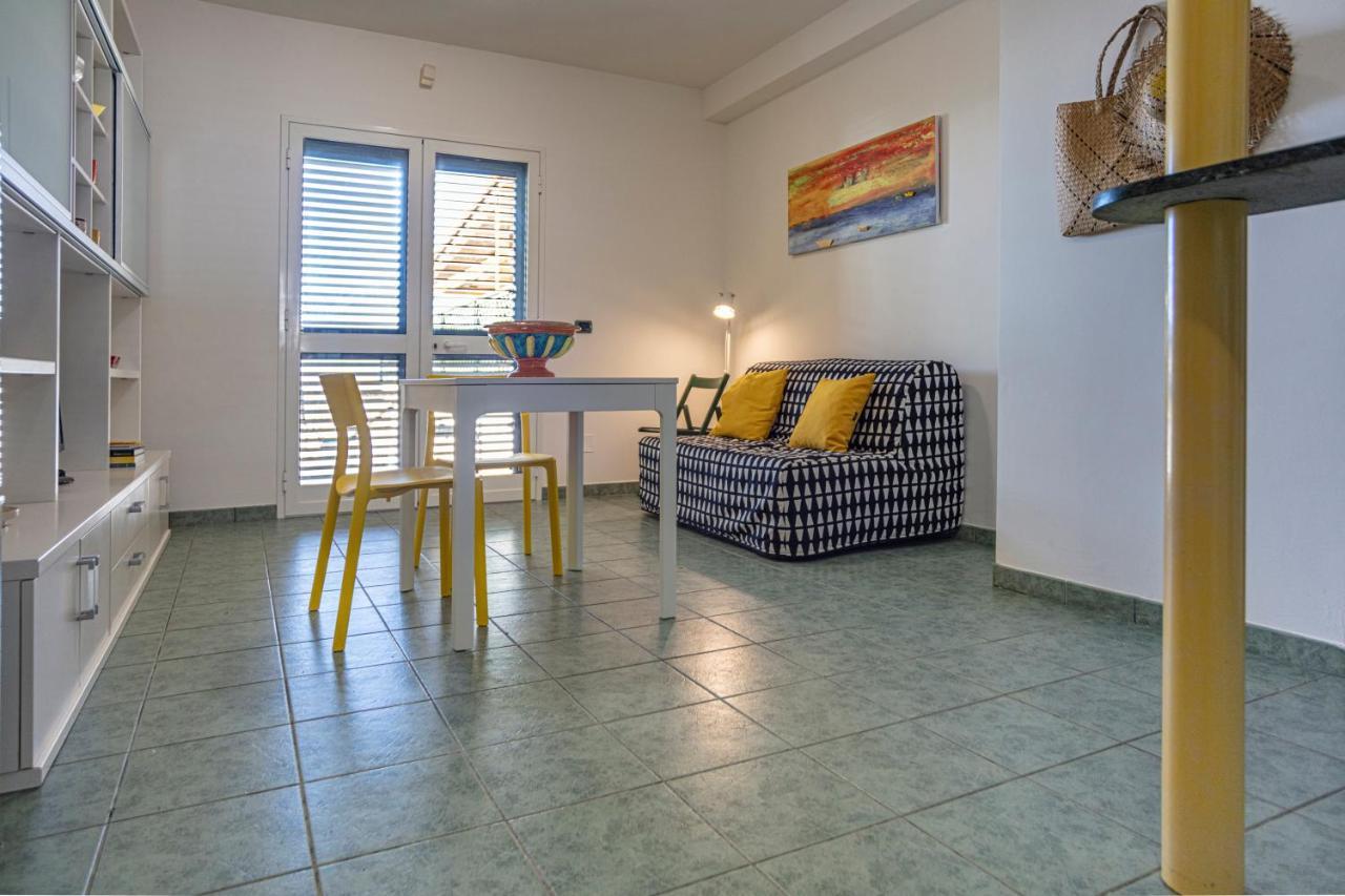 Marinella Sul Mare Villa ปุนตาเซกกา ภายนอก รูปภาพ