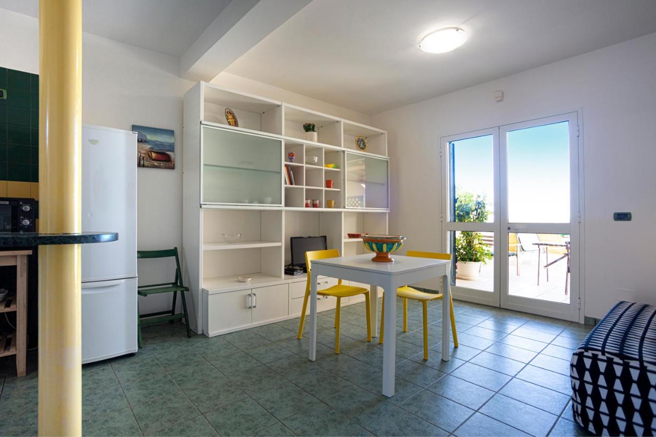 Marinella Sul Mare Villa ปุนตาเซกกา ภายนอก รูปภาพ